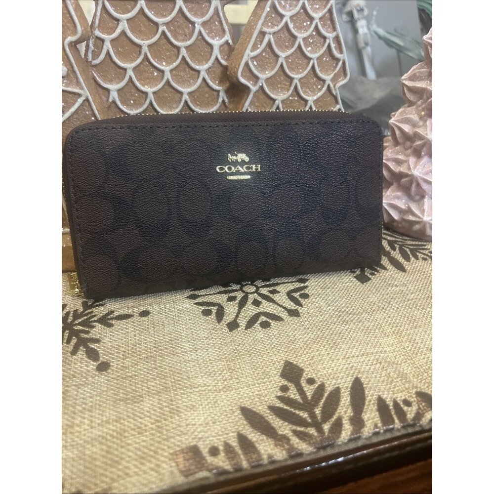 Coach Signature Brown Leather Zip Around Credit Card Long Wallet